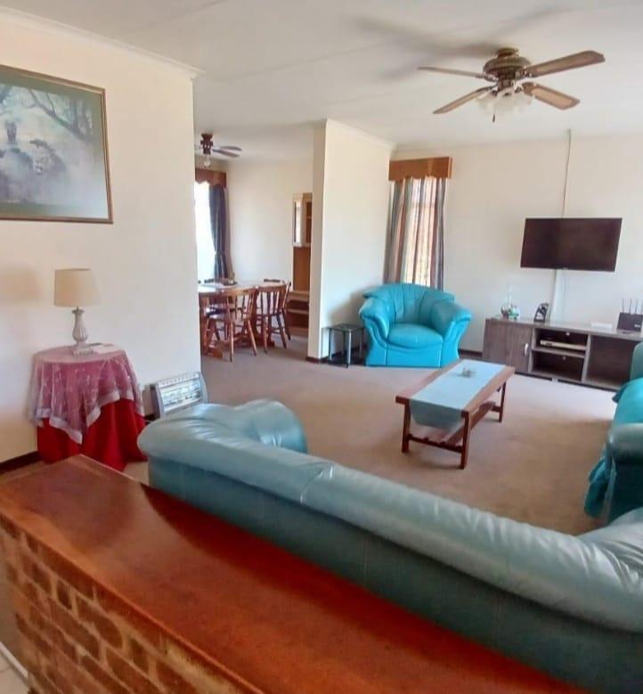 4 Bedroom Property for Sale in Sasolburg Ext 10 Free State
